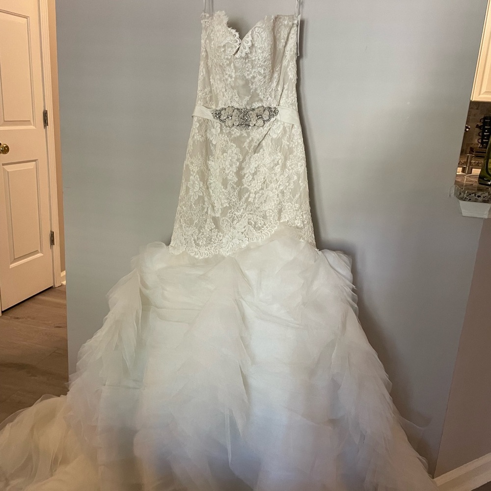Lazaro wedding dress